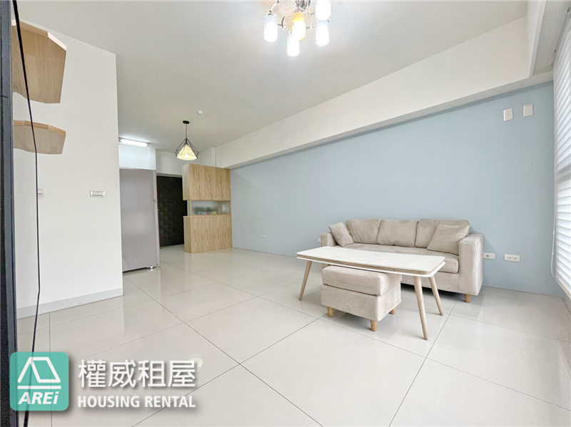  🏡瑞隆商圈|靜謐宅・輕軌線上3房平車|可租補