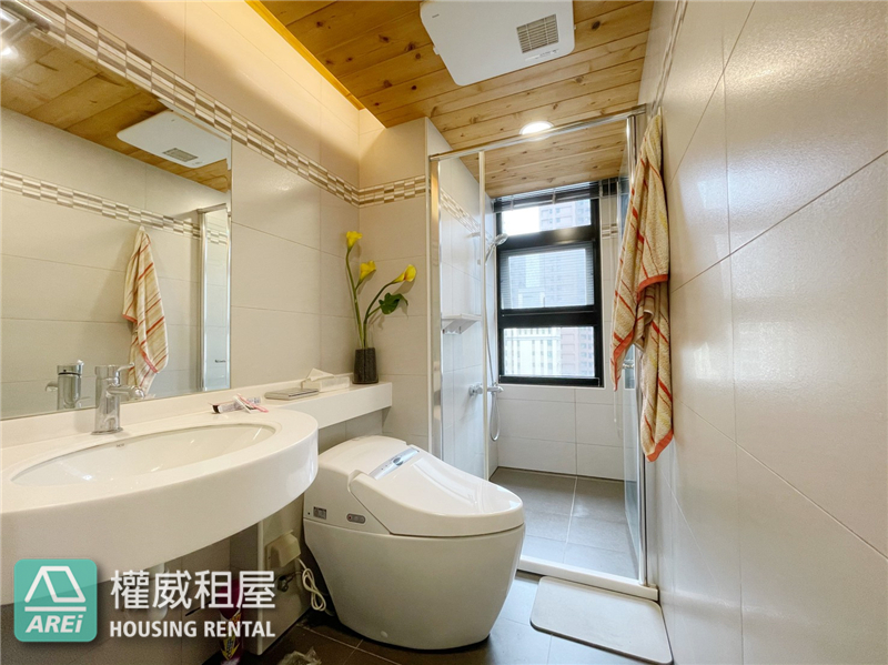 ihome3美術館極簡優雅2房