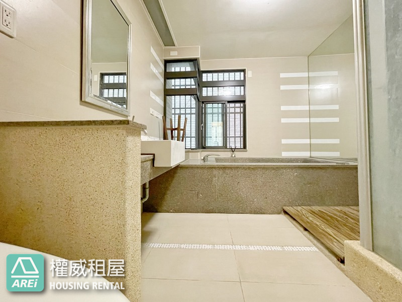 美術館正青海商圈店面(全棟出租)