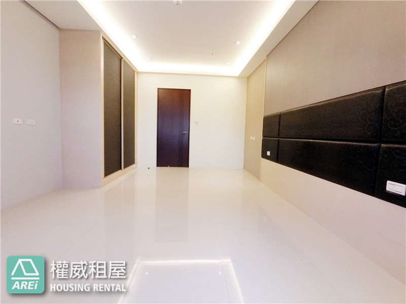 R15生態園區雲品苑景觀空屋雙主臥3+1房雙平車