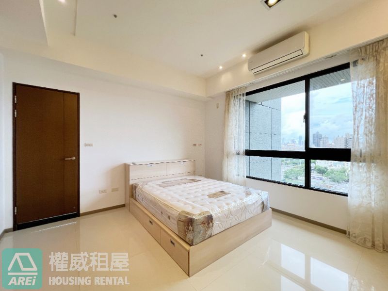 美術館鳳凰會3面採光靚麗3+1房平車泳池