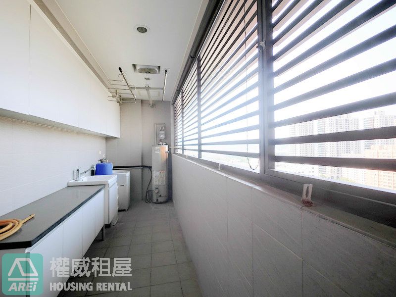 鄰美術館*郁見築*景觀3+1房雙主臥雙平車