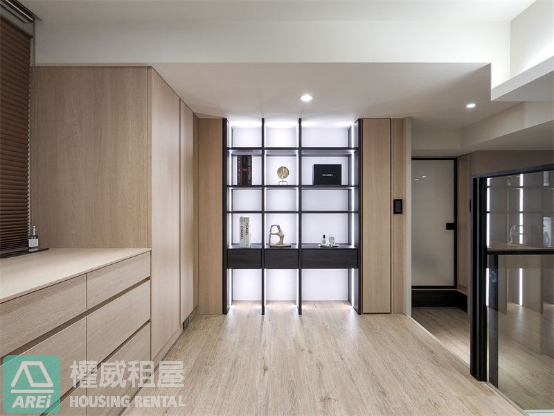 亞灣漢神灣見築品味挑高雙層設計師宅2+1房車位