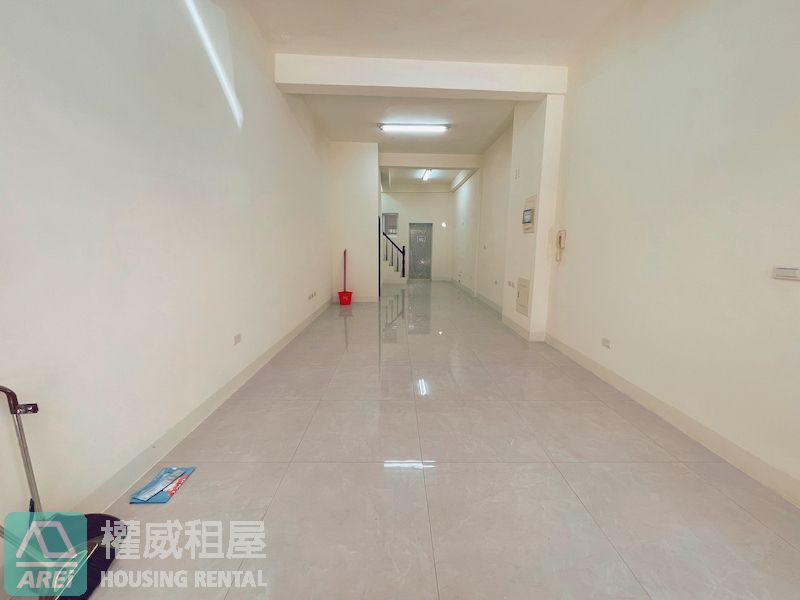 三多百貨商圈6大房車墅