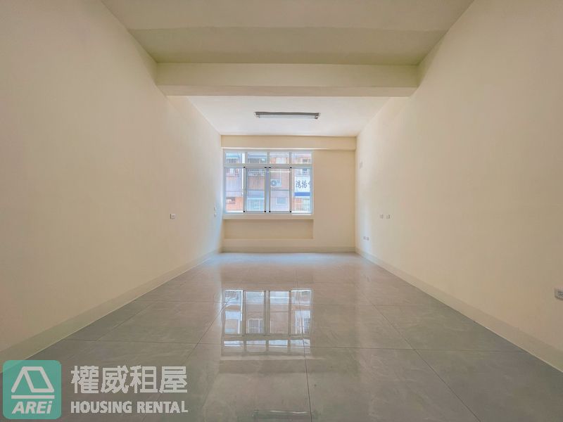 三多百貨商圈6大房車墅