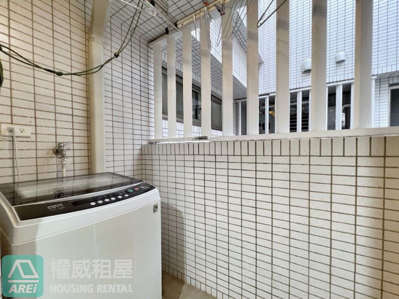 近三多國揚微笑高樓靚美2房平車泳池