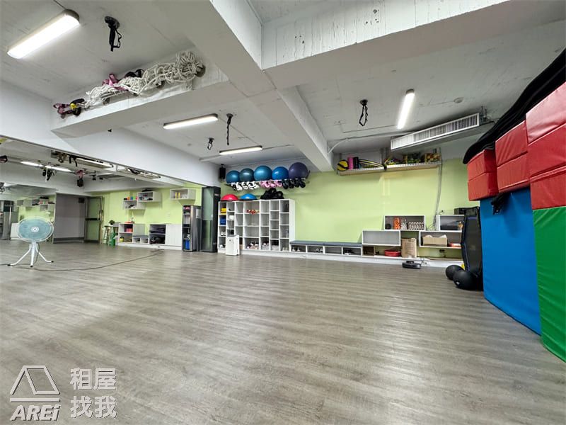 🏢草衙佛公低總價商辦室內約39坪近捷運站
