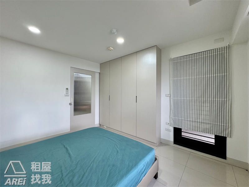 高雄站前三鳳中街｜鬧中取靜獨享清靜低屋齡2房
