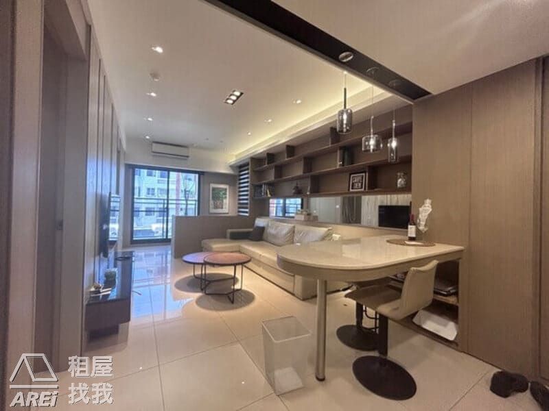 車位超搶手｜隆大建設鳳凰真愛2房好宅馬上入住