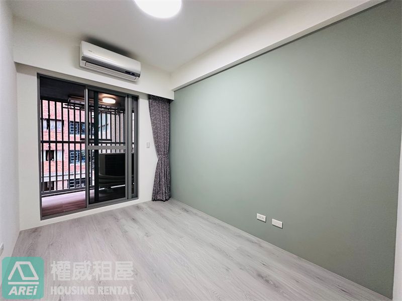 🏡🌿 仁發和 — 左營高鐵特區・垂直綠院中的靜謐生活｜質感兩房