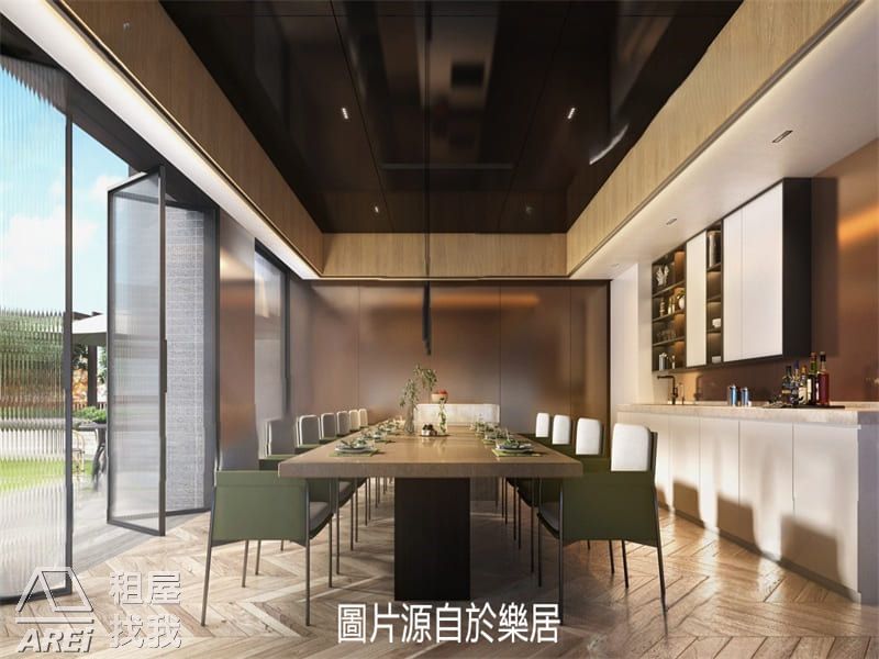 高雄核心・泳池綠建築大城｜艾美國際城 公設豐富 × 地段便利 2+1房平車