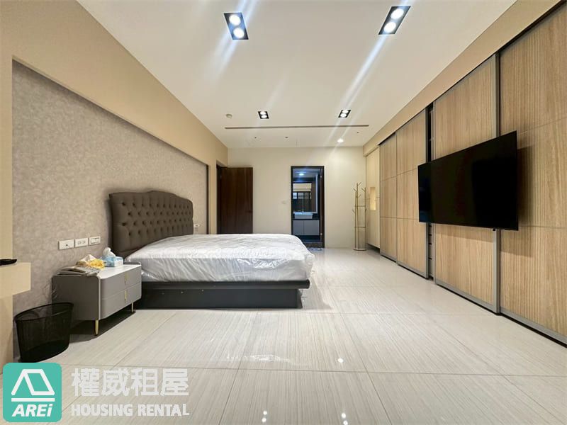 大昌輕軌國家盛宴典雅豪邸4房平車