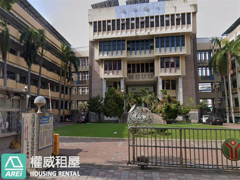 五甲商圈正核心/全新雙面採光2+1房雙衛+車位/高樓景觀宅(超A件)