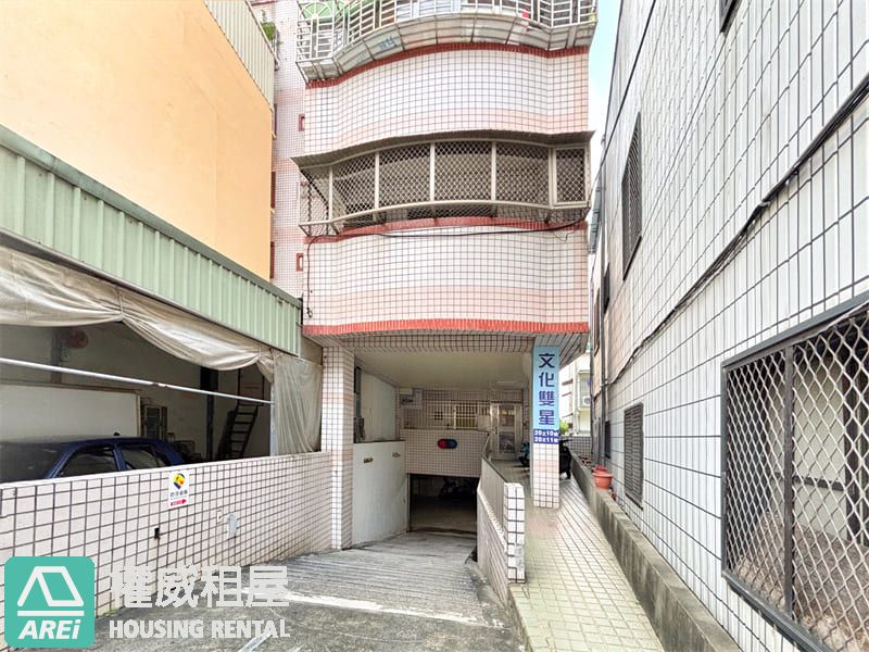 🚆免重新裝潢可輕鬆入住｜大寮捷運站稀有一樓三房平車