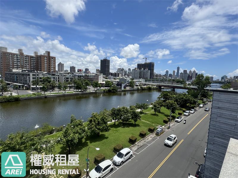水上風行傍壽山｜鍾靈毓秀透天｜六層轉角三面採光+平車
