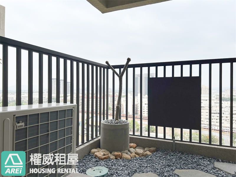 🦢🏊‍♂️獨立公設會館｜銳揚天鵝堡泳池2房平車