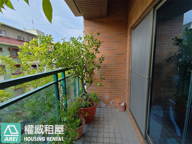 師範附中直升｜同慶師苑｜學區名邸三房平車