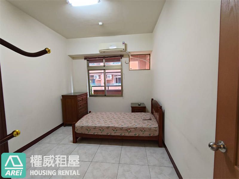 師範附中直升｜同慶師苑｜學區名邸三房平車