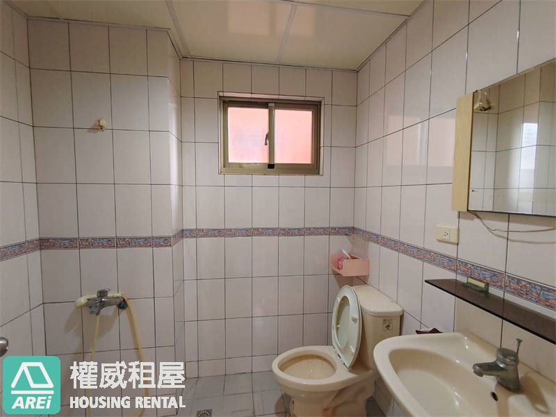 師範附中直升｜同慶師苑｜學區名邸三房平車