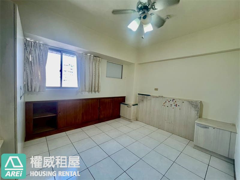 高雄左營高鐵高樓層亮麗屋新三房 JA
