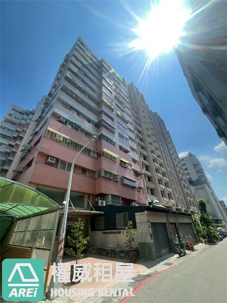 高雄左營高鐵高樓層亮麗屋新三房 JA