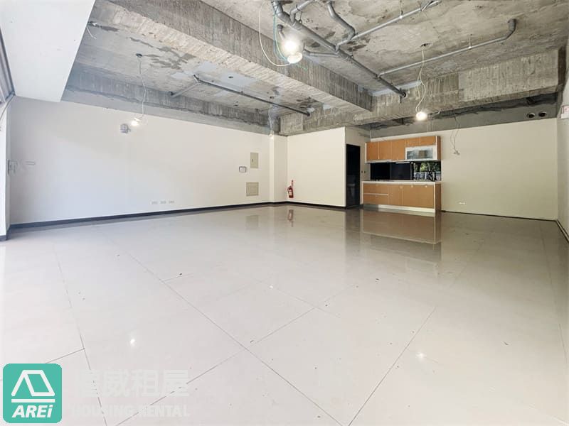 入主東區學校住宅商圈雙效店面｜昕視界稀有釋出