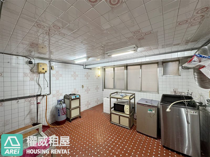 三多&中央雙捷運生活圈高坪效透天金店面