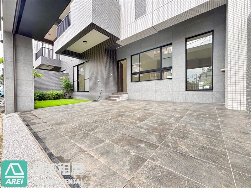 🌿【大隱於市・森活御邸】5衛浴3車位雙出入口電梯車墅