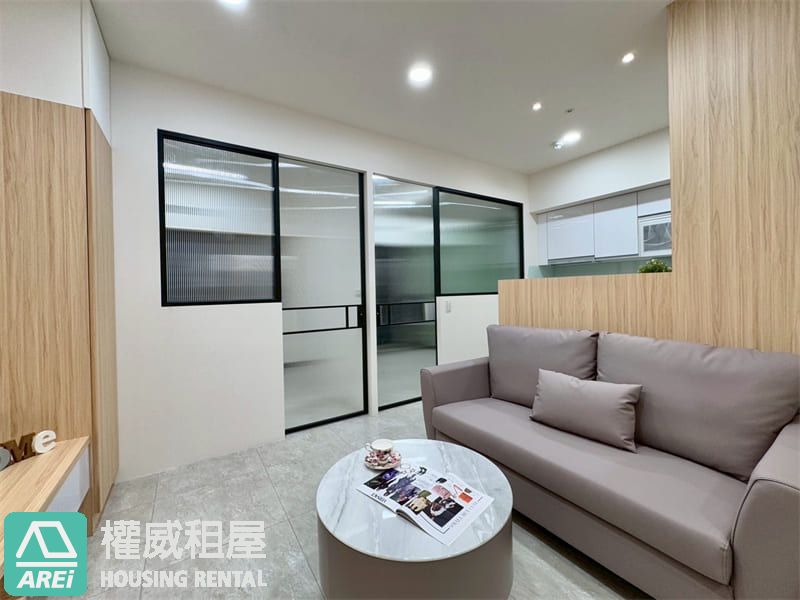 愛河灣+海音館海景首排｜愛情河左岸全新未住2房