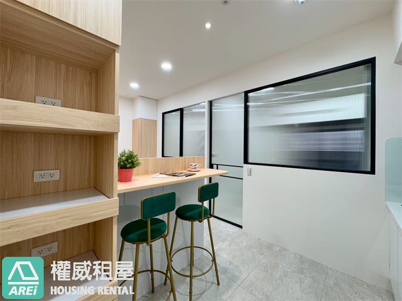 愛河灣+海音館海景首排｜愛情河左岸全新未住2房