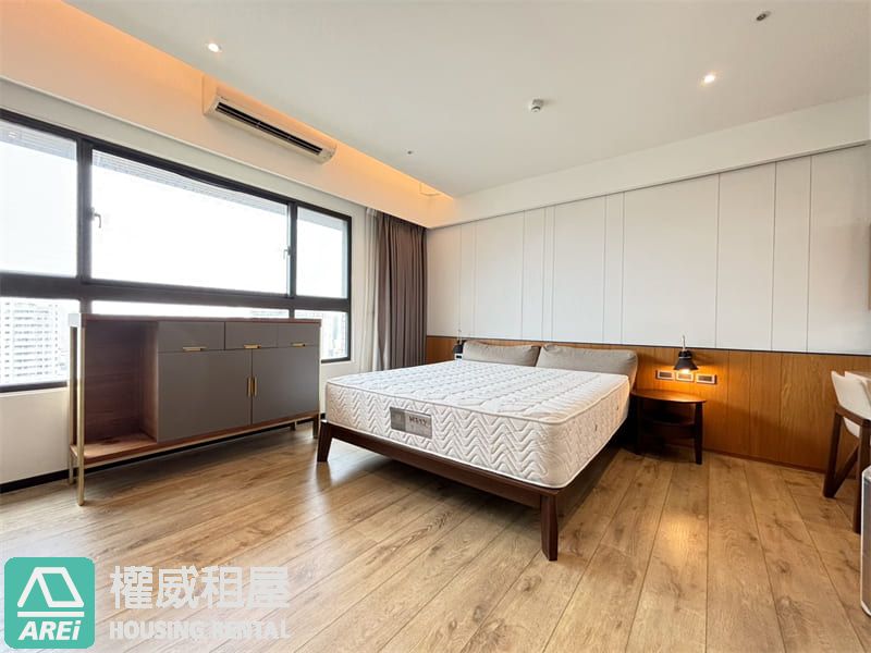 亞灣菁英首選｜國艷高樓景觀3+1房平車｜全套家具家電