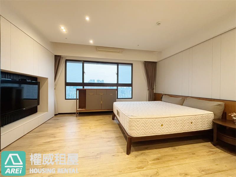亞灣菁英首選｜國艷高樓景觀3+1房平車｜全套家具家電