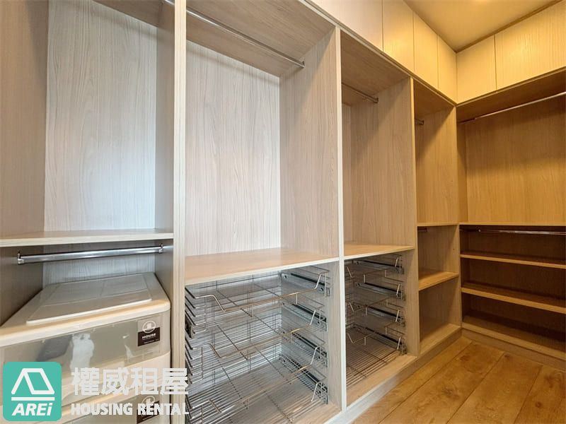 亞灣菁英首選｜國艷高樓景觀3+1房平車｜全套家具家電