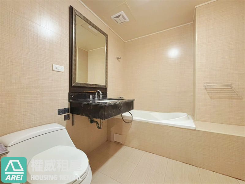 亞灣菁英首選｜國艷高樓景觀3+1房平車｜全套家具家電
