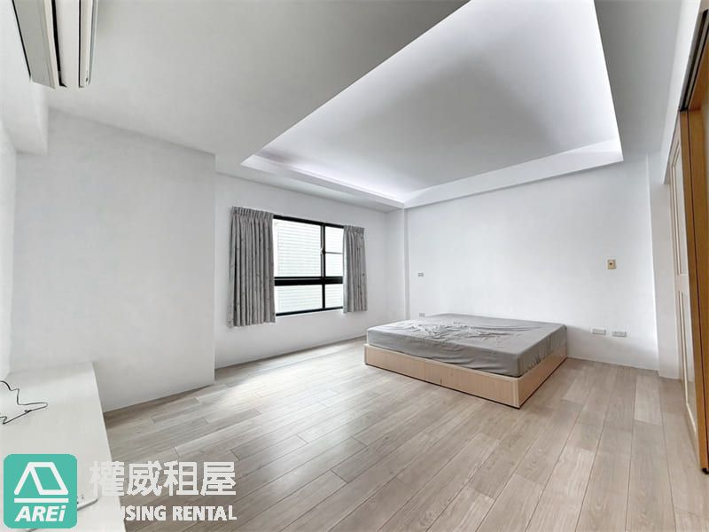 善化核心生活圈｜自有車庫｜露臺邊間美墅