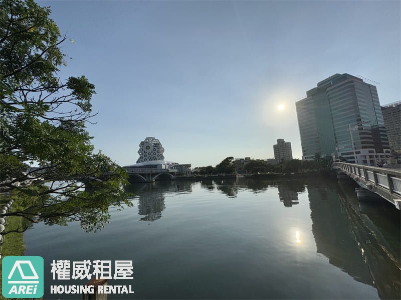 我有兩間港灣一號院｜山海河景泳池精品宅2房