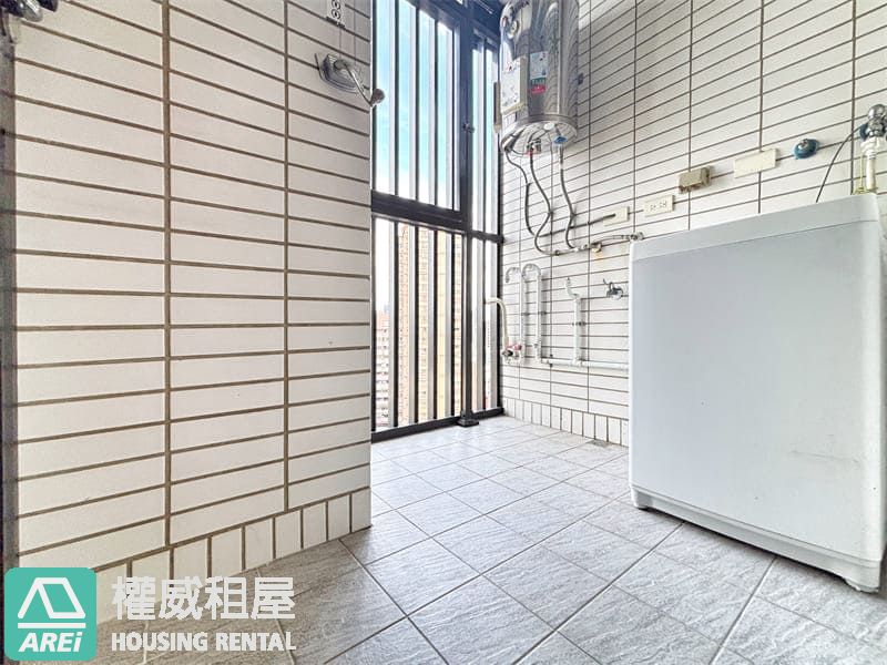✨ 高樓景觀泡湯系人生｜漢神巨蛋ihome5兩房平車
