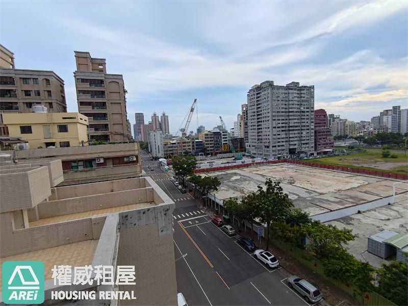高樓層幸福川華廈 | 地段優 三面採光通風佳