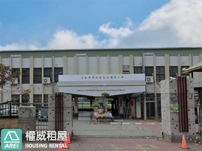 ☀️住進風景裡的日常｜春福安安｜高樓邊間三房平車