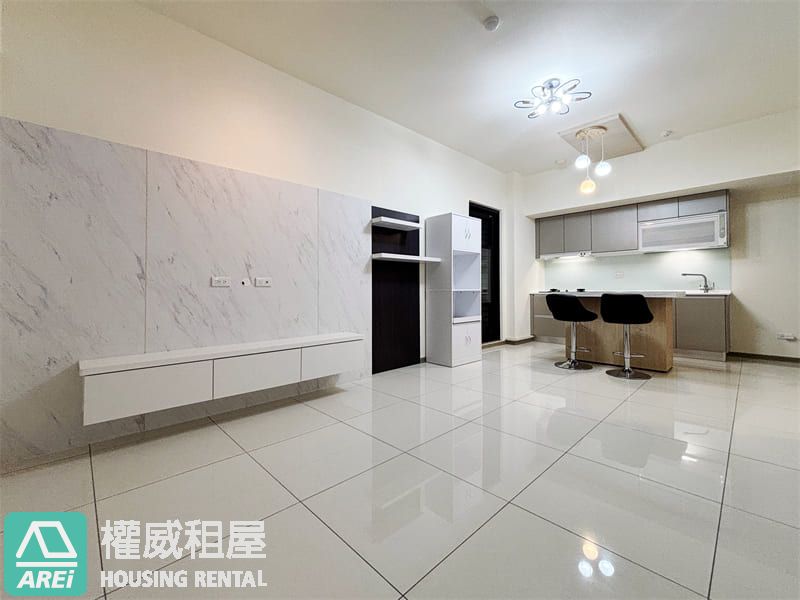 🏊‍♂花園泳池飯店宅｜隆大鳳凰冠正三房平車×生活即度假