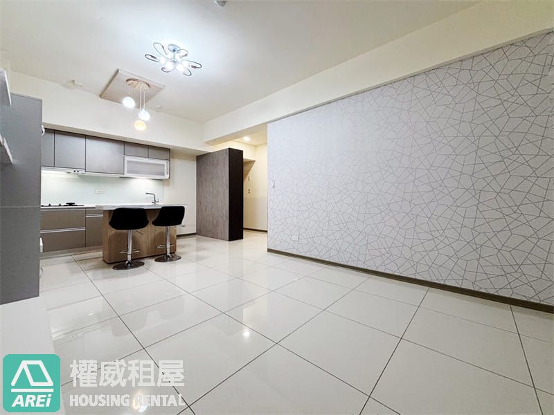 🏊‍♂花園泳池飯店宅｜隆大鳳凰冠正三房平車×生活即度假