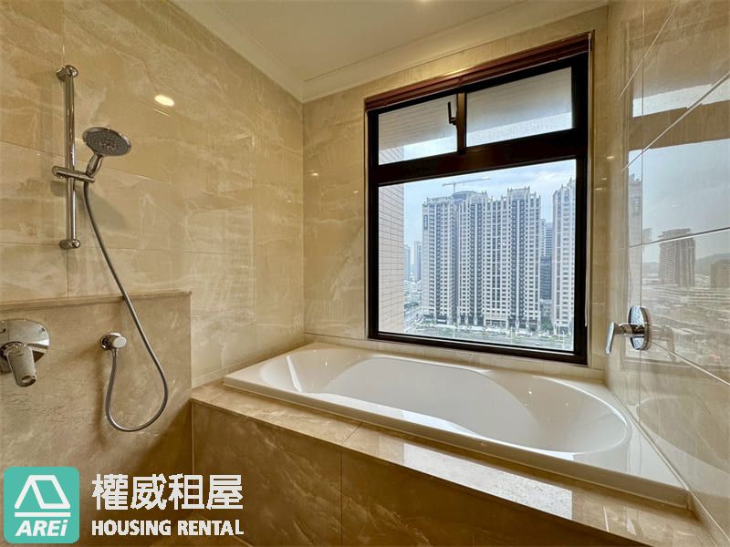 悅龍灣3+1房雙平車｜美術館青海商圈