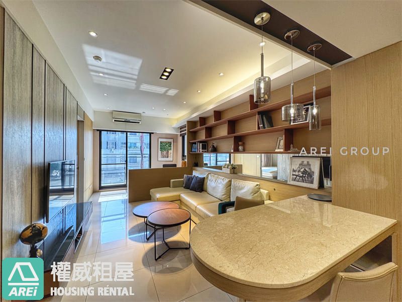 實登價直攻亞灣核心｜隆大鳳凰真愛質感2房＋車位即刻入住