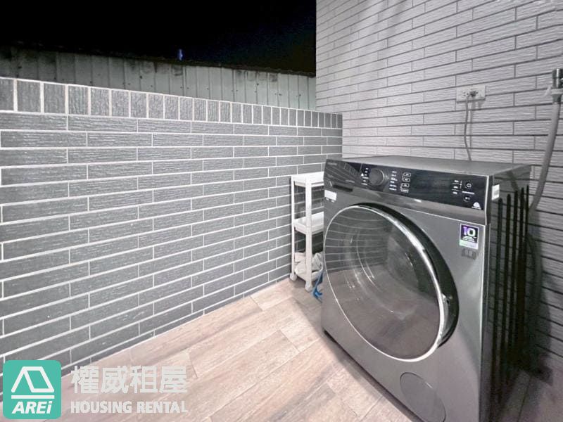 首購捷運宅！草衙精讚稀有樓中樓2房2衛輕鬆入住