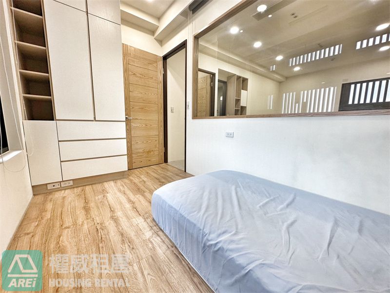 R16高鐵耀嵩豐高樓空屋雙衛兩房平車