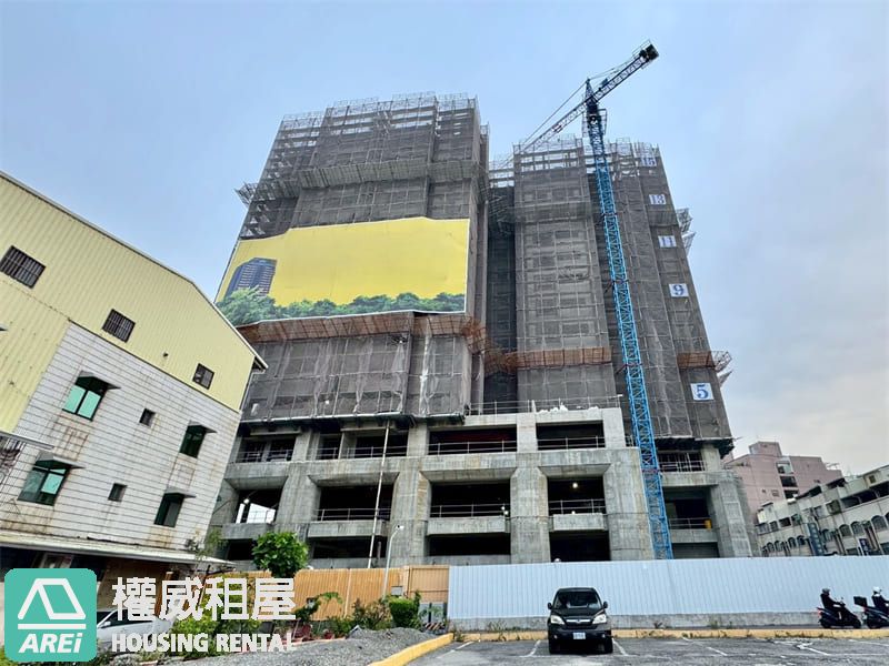 置身人文教區｜五福學區文華帝寶3房平車