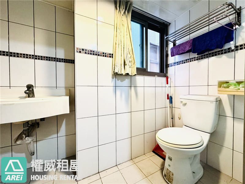 菁英會館雄四館｜現代簡約風套房