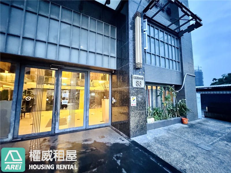 菁英會館雄四館｜現代簡約風套房