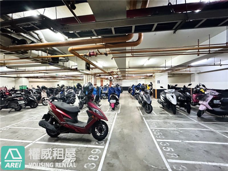 菁英會館雄四館｜現代簡約風套房