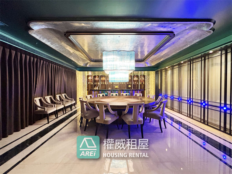 美術館內惟車站｜奢華光影3+1房平車豪邸